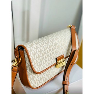 Túi Michael Kors