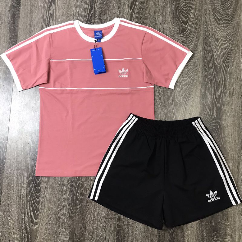 Bộ mặc nhà,đi chơi đi biển,dạo phố,tập gym thêu adidas ,áo cộc tay viền,quần sooc đùi 3 sọc