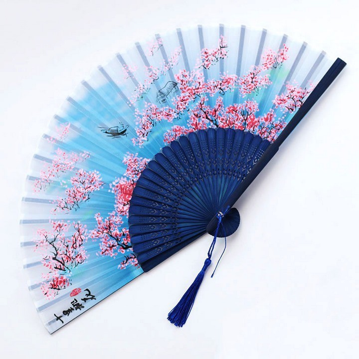 Quạt cổ trang điệp luyến hoa loại 2 nền xanh quạt xếp cầm tay phong cách Trung Quốc