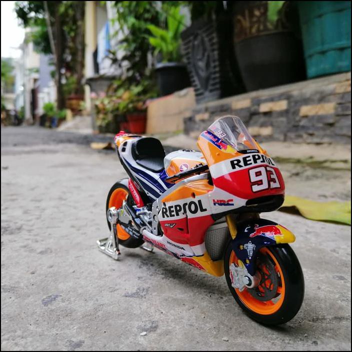 Mô Hình Xe Mô Tô Honda Rcv Moto Gp Marc Marquez