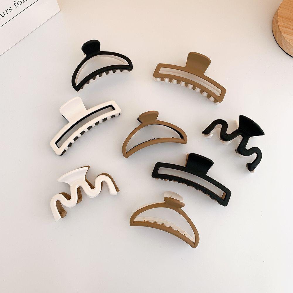 NICKOLAS Kẹp Tóc Hình Chữ M / Cá Mập / Bông Hoa Hai Màu Dễ Thương Cho Nữ