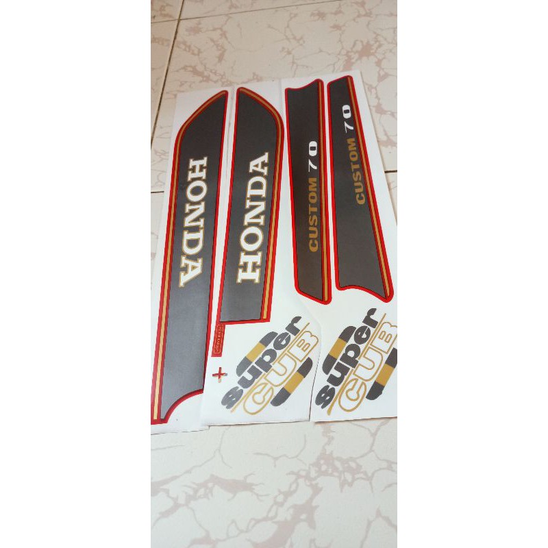 Bộ tem Custom 70 màu đỏ