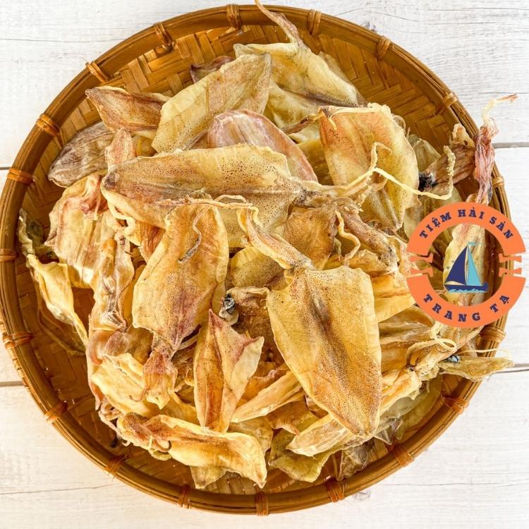 [1 Con] Mực Khô Câu Mini Như Hình 🍀 FREESHIP 🍀 Mực Khô Phơi Nắng Biển Dày Mình, Ngọt Thịt Chuẩn Loại Ngon | BigBuy360 - bigbuy360.vn