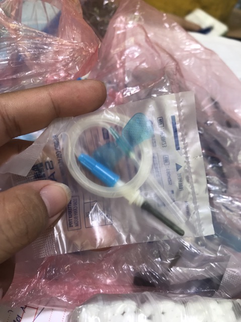 kim tĩnh mach , kim bướm dùng trong y tế