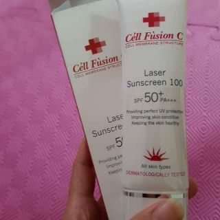 Kem chống nắng cell fusion