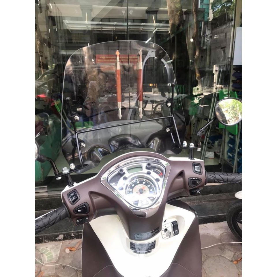 Kính chắn gió xe Honda SH Mode
