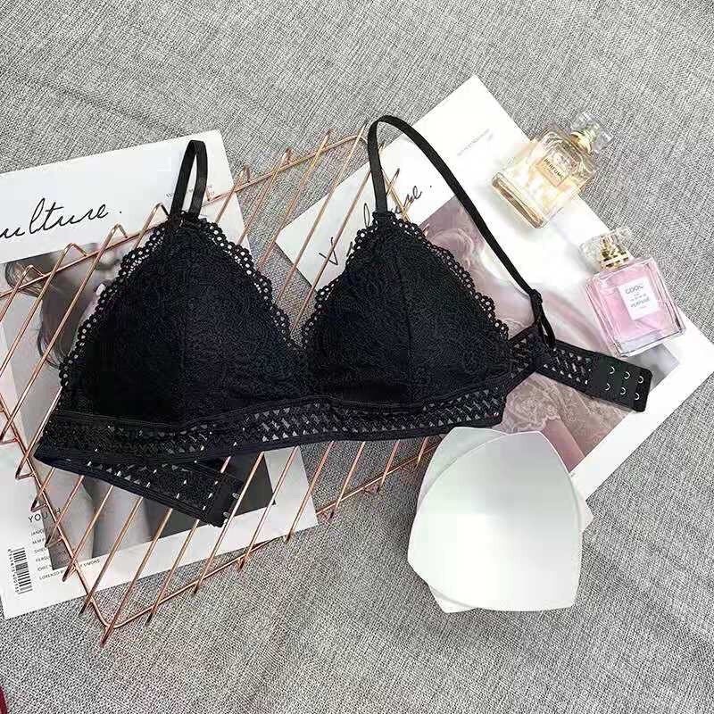 Áo lót nữ Bra Ren mềm CharmAiry áo ngực nữ mút mỏng không gọng hàng đẹp Hoa Đại Có Móc Gài | BigBuy360 - bigbuy360.vn