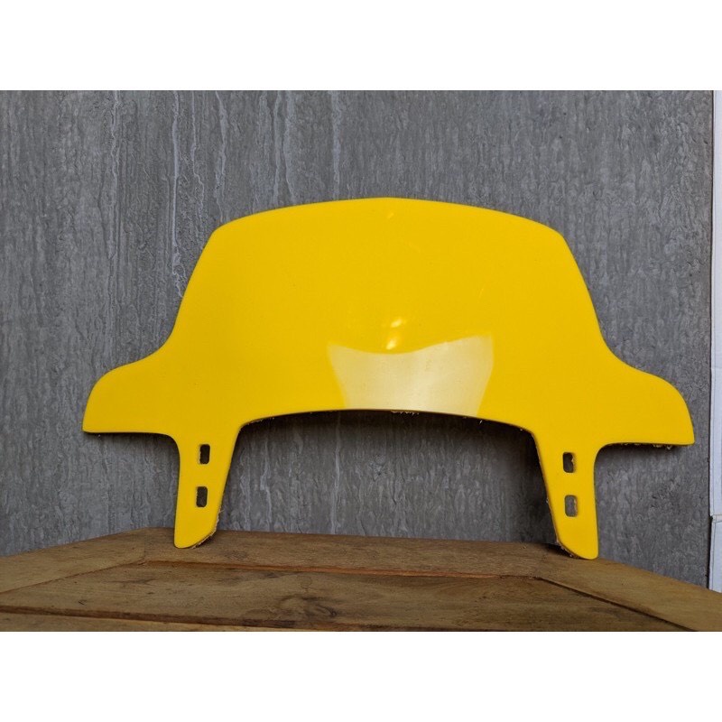 #04 Kính chắn gió xe cub đèn vuông Original