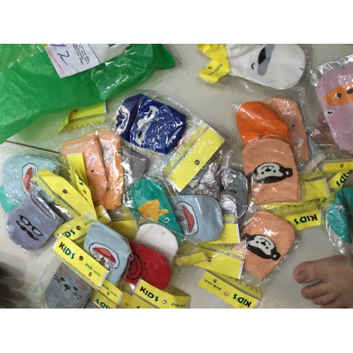 Tất cho bé chống trơn 𝑭𝒓𝒆𝒆𝒔𝒉𝒊𝒑 Lố 10 đôi tất cổ ngắn cho bé chống trượt có lớp cao su