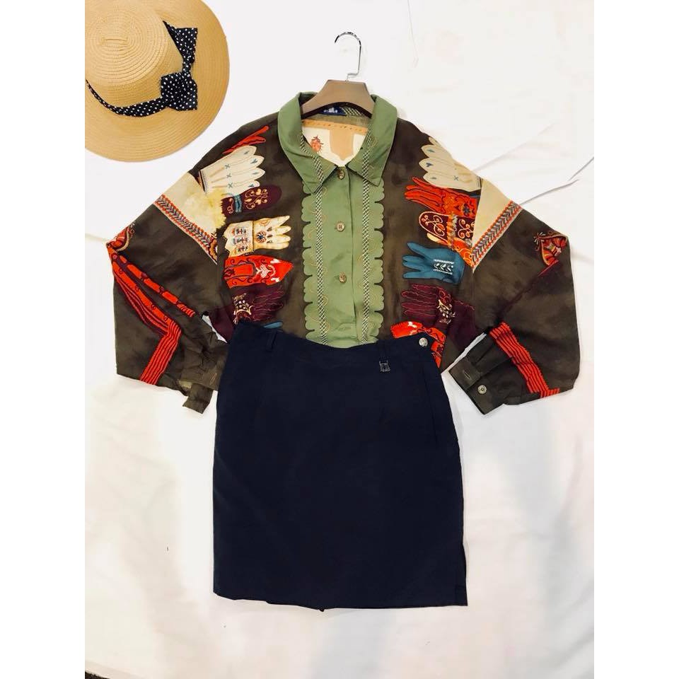 TÂY BOUTIQUE    2400k