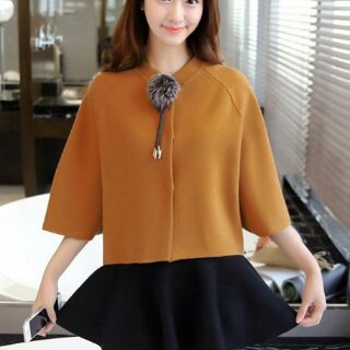 Áo khoác len cánh dơi dễ thương