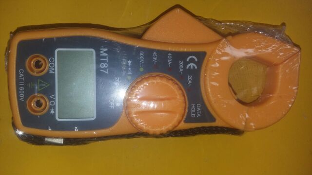 Ampe kìm điện tử