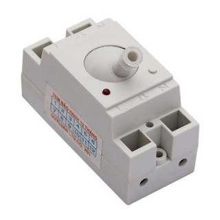 Công tắc tự động bật-tắt cảm ứng theo ánh sáng DN2207-T