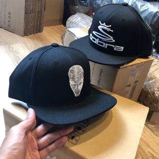 Combo 2 nón thêu facecobra snapback fom cứng đẹp