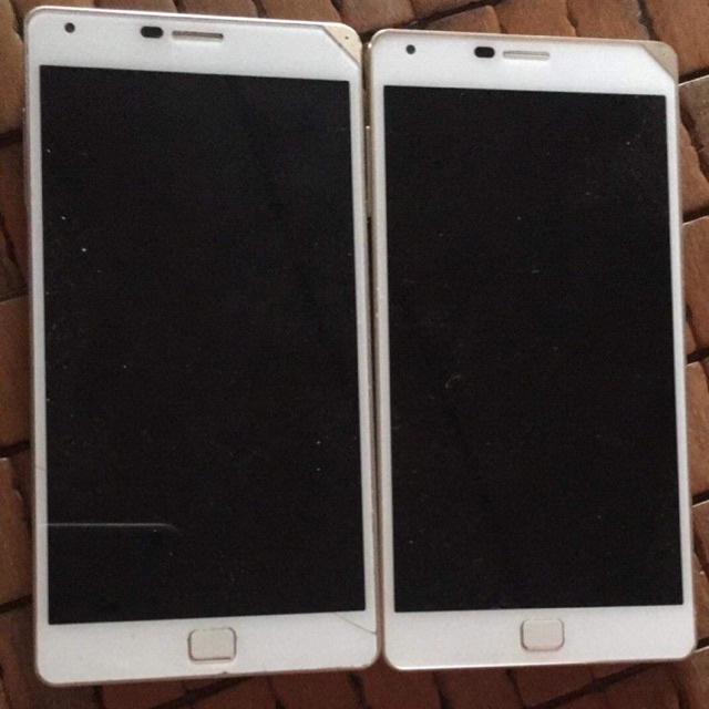 Điẹn thoại sky a910