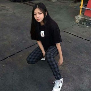Quần caro xanh