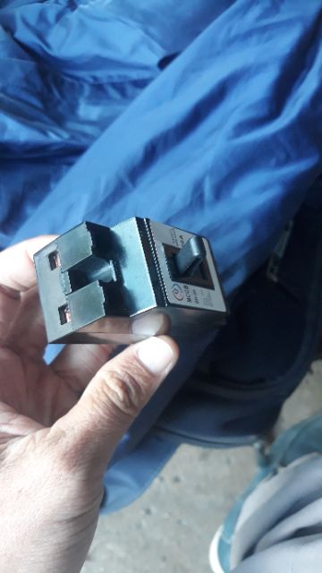 CB cầu dao điện chống rò điện 20A