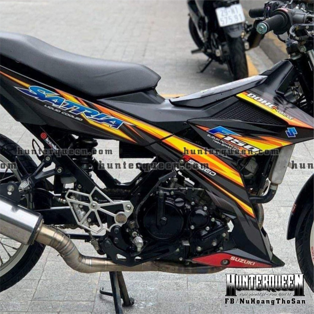 Tem rời dán xe Raider F150 đen. Họa tiết xanh cam lửa cá tính