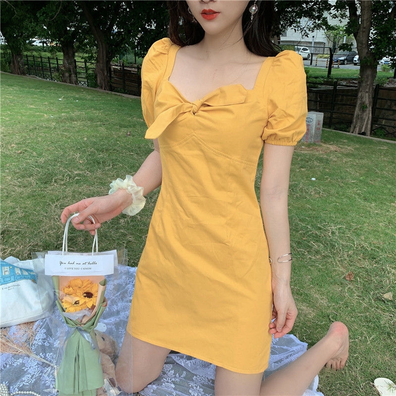Đầm Tay Phồng Cổ Vuông Phối Nơ Xinh Xắn Theo Phong Cách Pháp | BigBuy360 - bigbuy360.vn