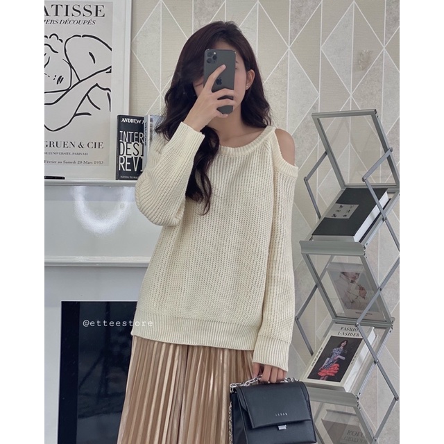 Áo len nữ hở vai ET.TEE co giãn freesize màu đen kem YDL A1886 | BigBuy360 - bigbuy360.vn