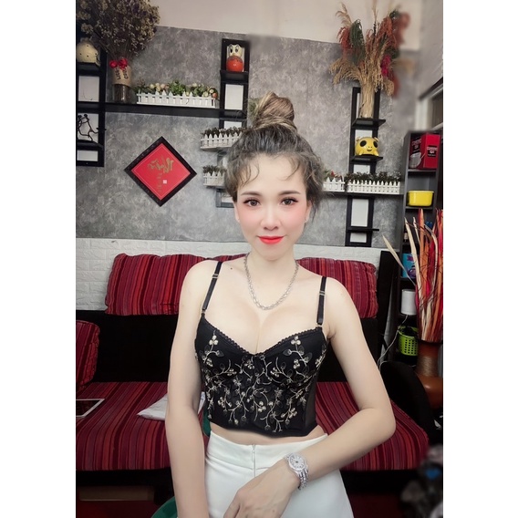 Áo cúp ngực thêu hoa chất- sang - xịn 😍😍 y hình 100%  ạ | BigBuy360 - bigbuy360.vn