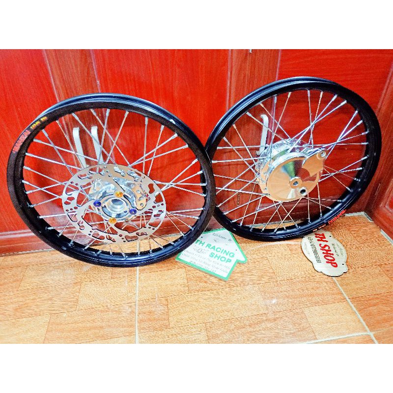 BÁNH CĂM WAVE ĐĨA TRƯỚC TẶNG KÈM ỐC ĐĨA MÁ ĐÙM SAU NIỀNG NHÔM BANZAI THÁI LAN ĐÙM MA CROM GẮN VỪA NHƯ ZIN KHÔNG CHẾ