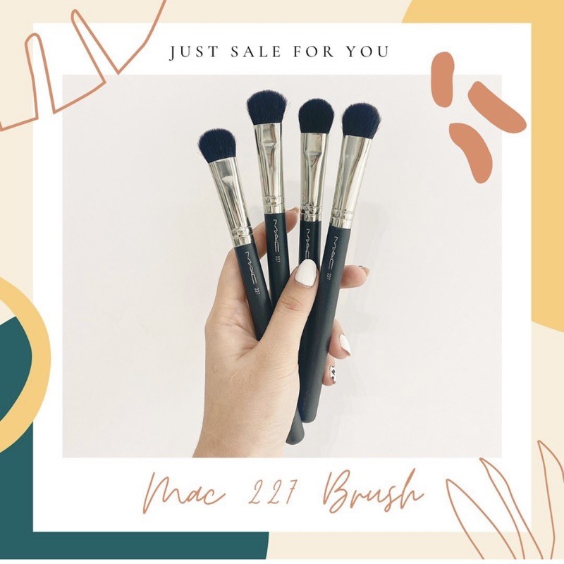 | M.A.C | Cọ Highlight - Contour mũi Mac 227