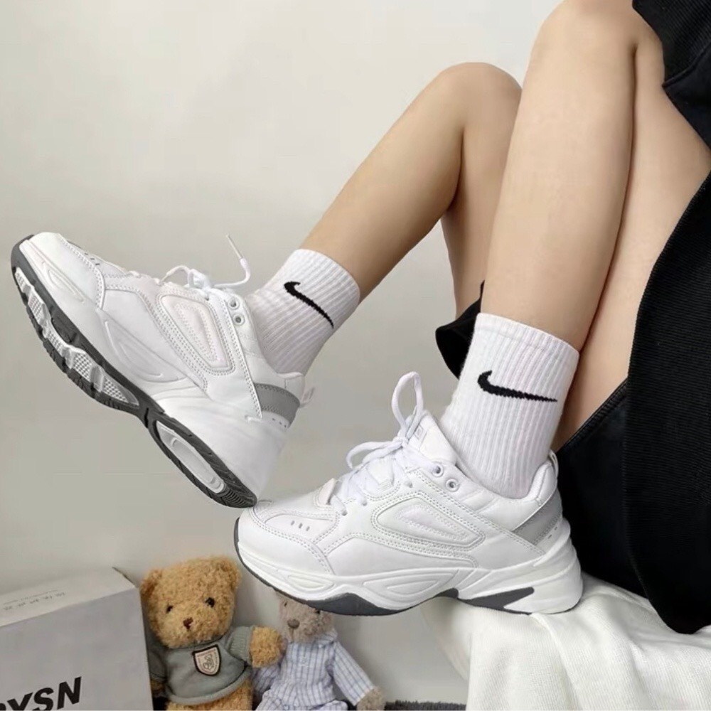 Tất ,Vớ Cổ Cao Nam Nữ unisex Dệt Kim 2 Màu Đen Trắng