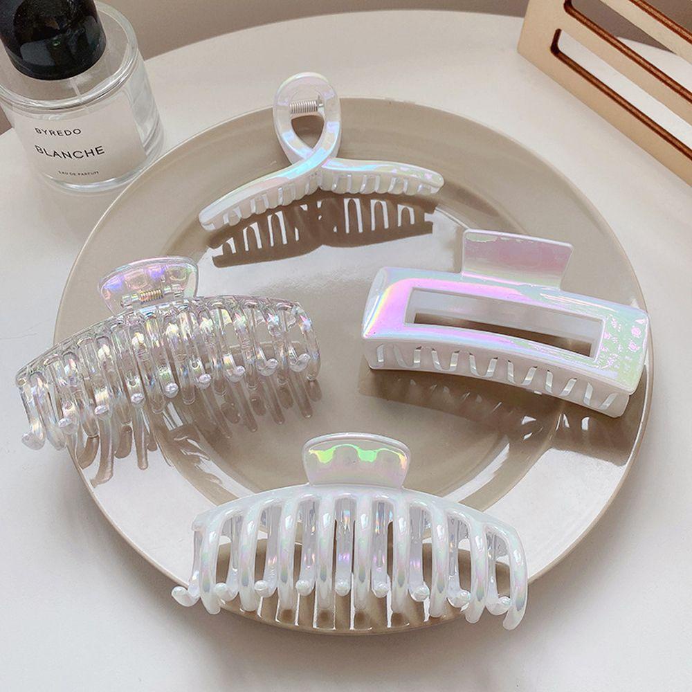 Qqmall Kẹp Tóc Móng Vuốt Cá Mập Bằng Acrylic Màu Laser Thiết Kế Hình Học Dễ Thương Phong Cách Retro