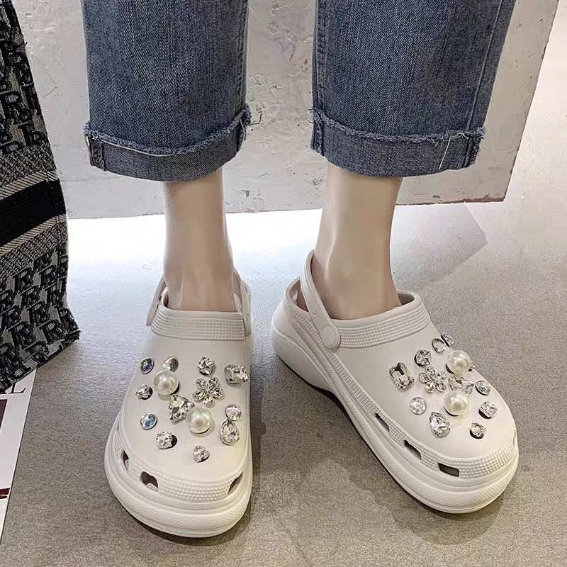 Dép sục cross đính đá hot