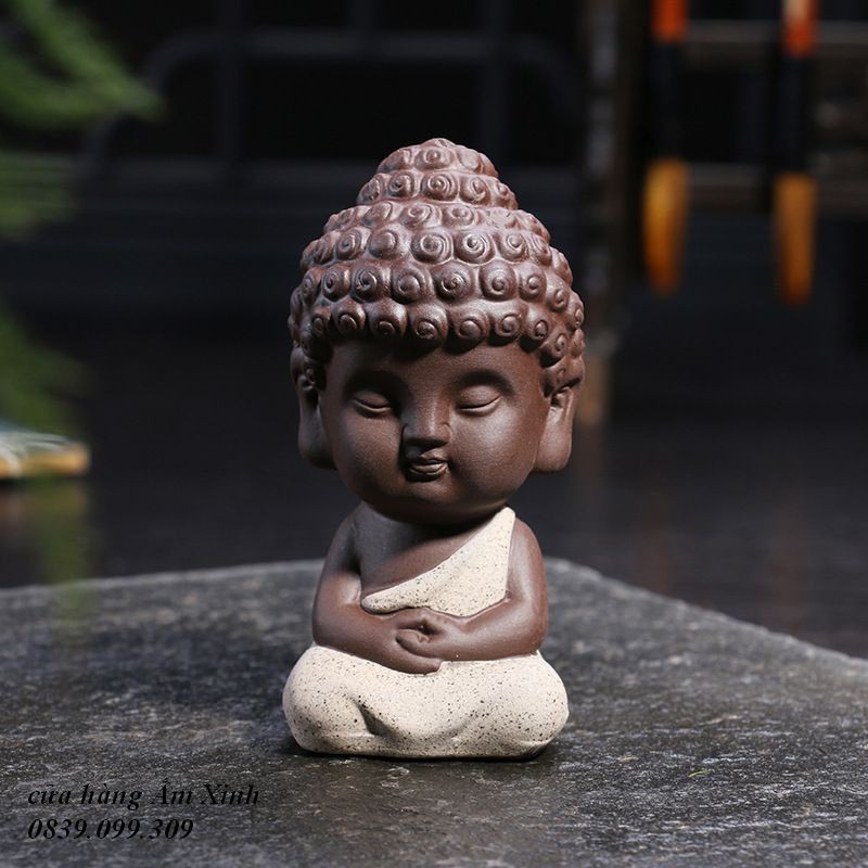 Tượng Phật ngồi thiền bằng gốm cao 9.5 cm