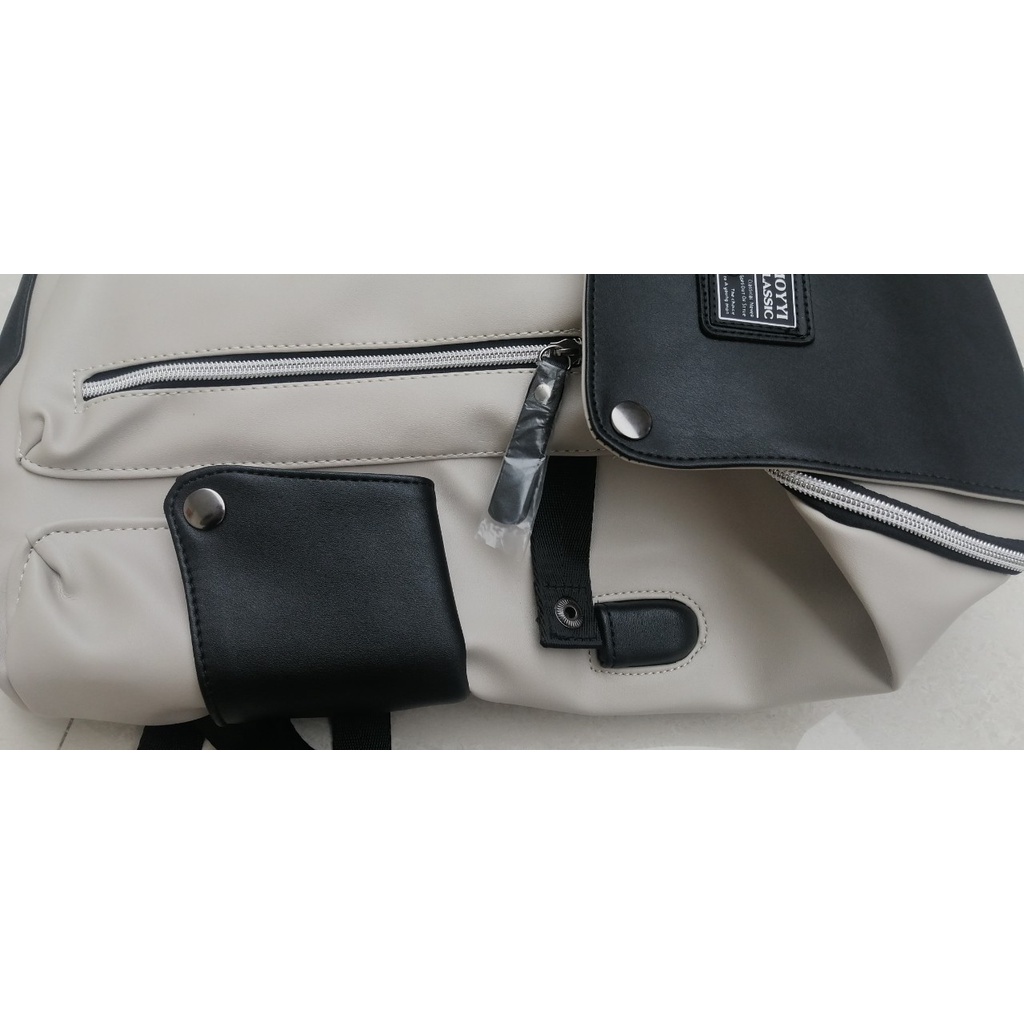 Balo laptop da 17inch  màu trắng