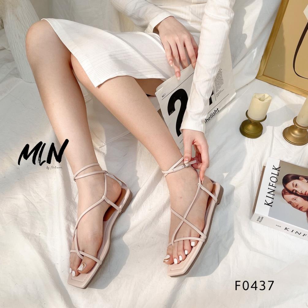 new GIÀY SANDAL NỮ ĐẾ BỆT QUAI MÃNH CHÉO CHỮ A HẬU QUẤN VÒNG CỔ QUAI CHÉO F0437