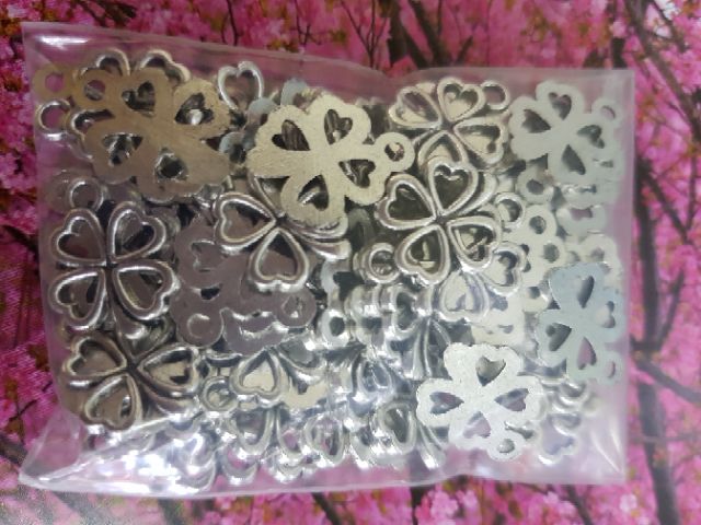 Gói 5 mặt cỏ bốn lá xi bạc