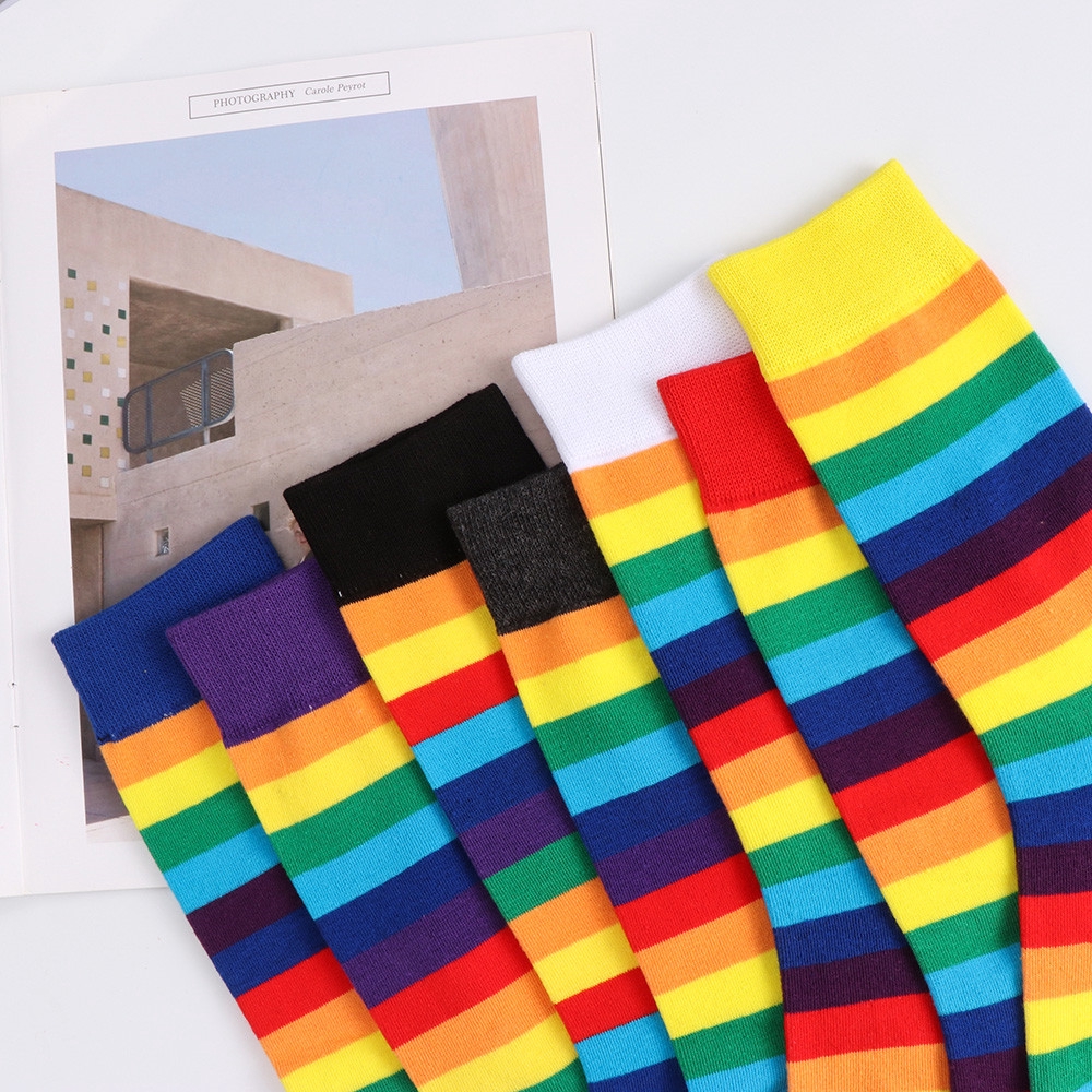 Vớ Cotton Cổ Cao Họa Tiết Sọc Ngang Nhiều Màu Sắc Đầy Cá Tính