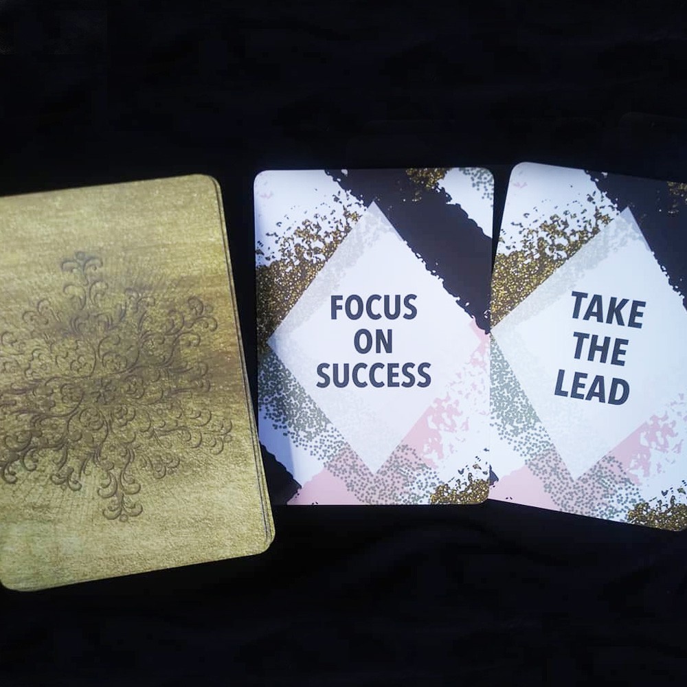 Bài Divine Energy Oracle