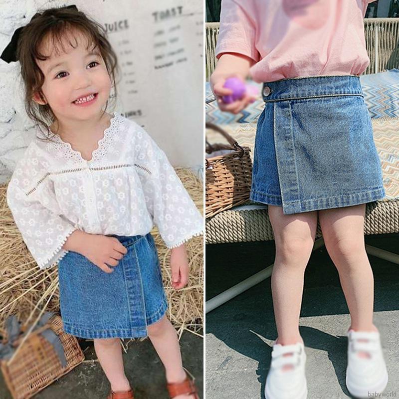 Quần Short Jeans Giả Váy Vạt Xéo