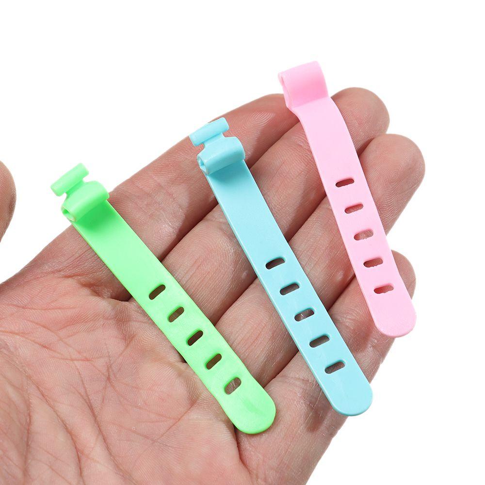 Bộ 5 Dây Quấn Dây Cáp 5 Lỗ Bằng Silicone Tiện Dụng