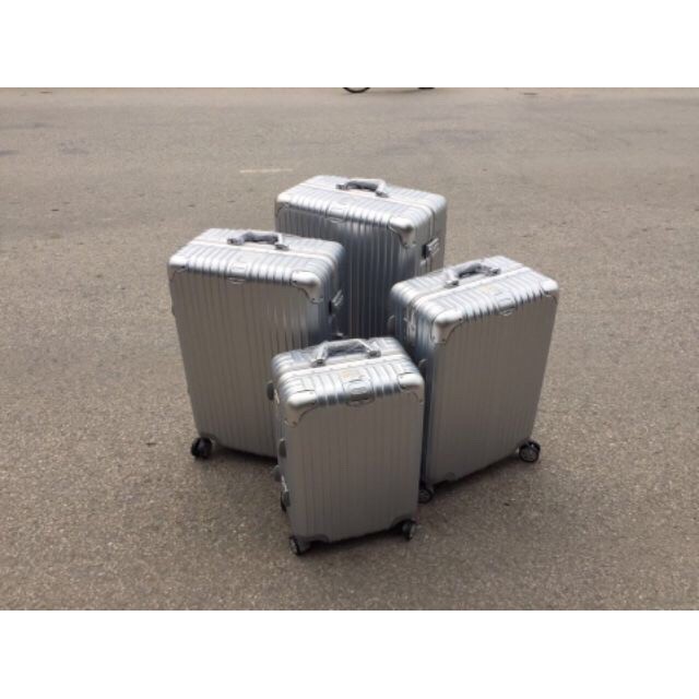 Vali nhựa cứng khóa sập khung nhôm rimowa supeer 2018 29ing