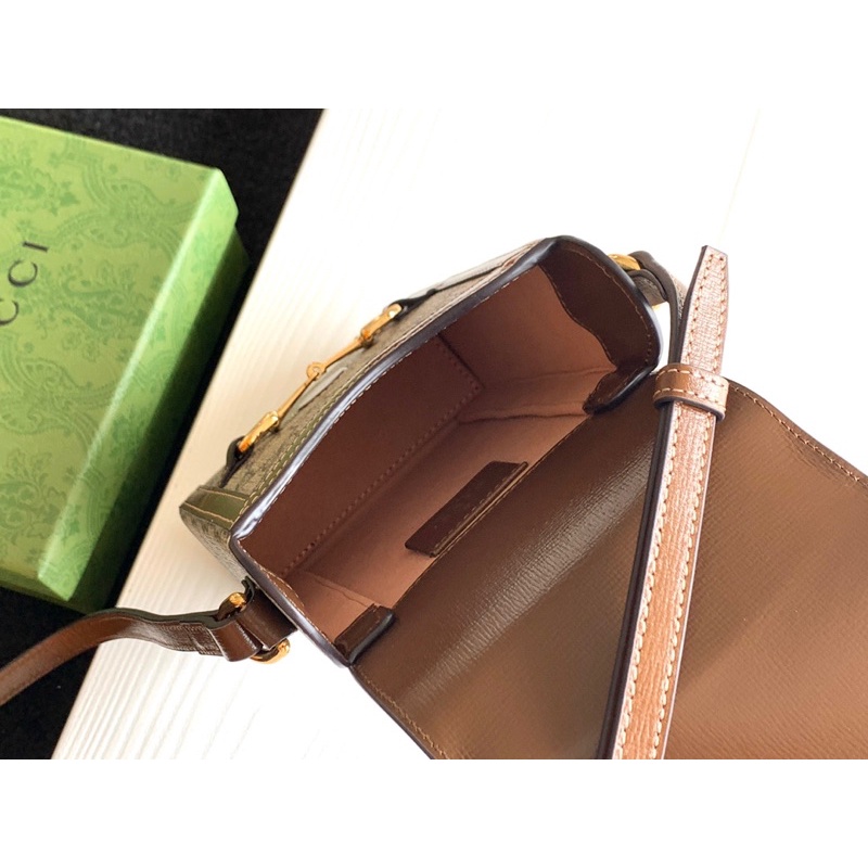Túi đeo chéo đựng điện thoại thương hiệu Gucci GC chất liệu da thật cao cấp hàng vip 1-1