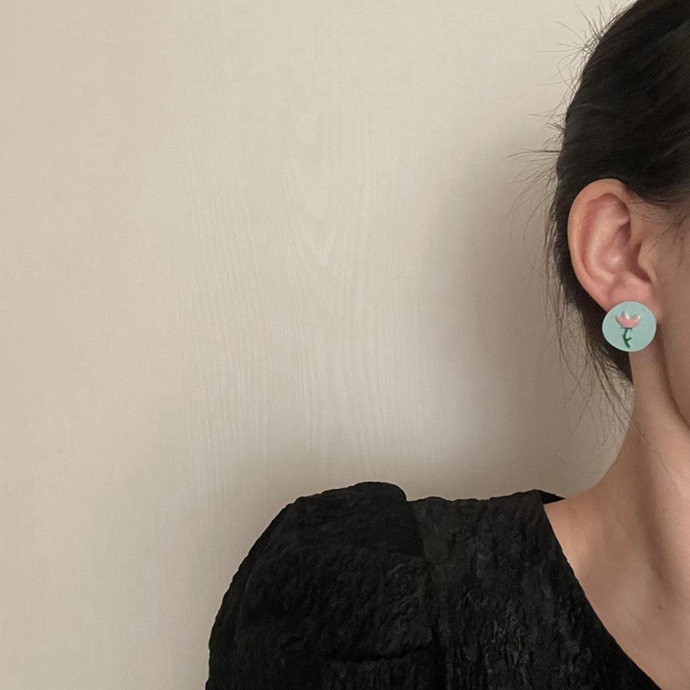 Vanes1 Khuyên Tai Hợp Kim Hình Hoa Tulip Màu Sắc Ngọt Ngào Đơn Giản Cho Nữ