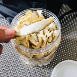 4hộp MỨT BƯỞI