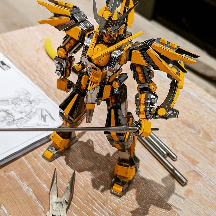 Mô Hình Kim Loại Lắp Ráp 3D Piececool Robot Ánh Trăng Crescent Blade Armor