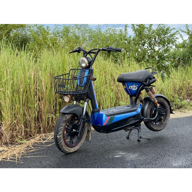 Xe điện 133s màu xanh
