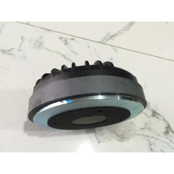 Loa treble 750 rcf nhâp !!