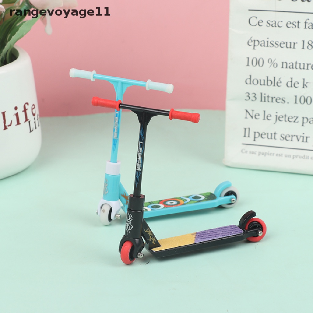 Ván Trượt Ngón Tay Màu Sắc Ngẫu Nhiên