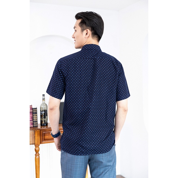 Áo Sơ Mi Nam Công Sở Trung Niên Anton Somianton Ngắn Tay Màu Xanh Tím Than Vải Cotton Họa Tiết Ô Vuông – Y809