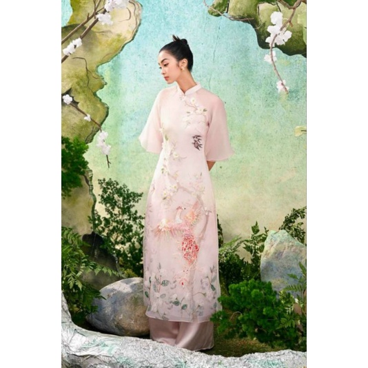 😍 Áo dài tơ óng 4 tà cao cấp.đẹp sang chảnh mềm mại đính kết nổi ảnh thất 100%