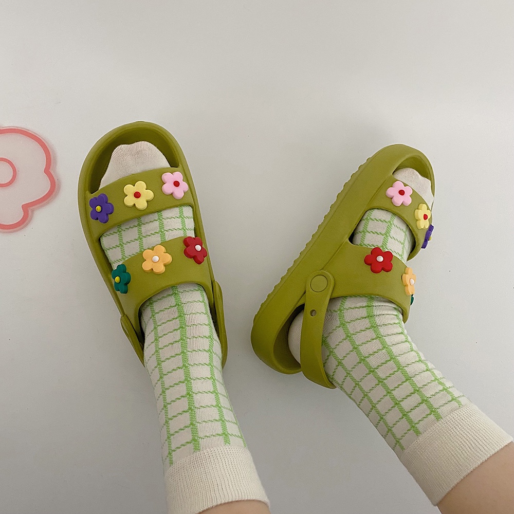 Giày sandals quai hậu nữ quai ngang đính hoa ulzzang - US802
