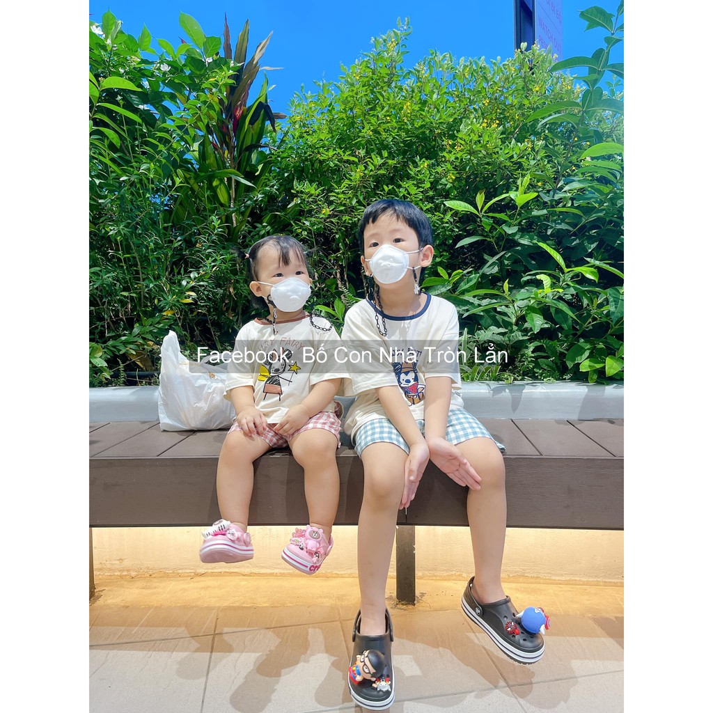 Khẩu trang điều chỉnh được quai to nhỏ vừa vặn mặt cho bé trai và bé gái từ 0 tuổi đến 5 tuổi - Set 4 chiếc có sẵn ship